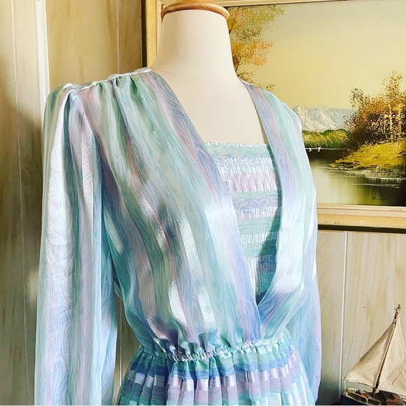 1970’s Pastel Mermaid Dress - Picture 4 of 7